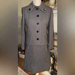 Adele Simpson 1950-1960 ladies dress suit with jacket and belt says Sz 10